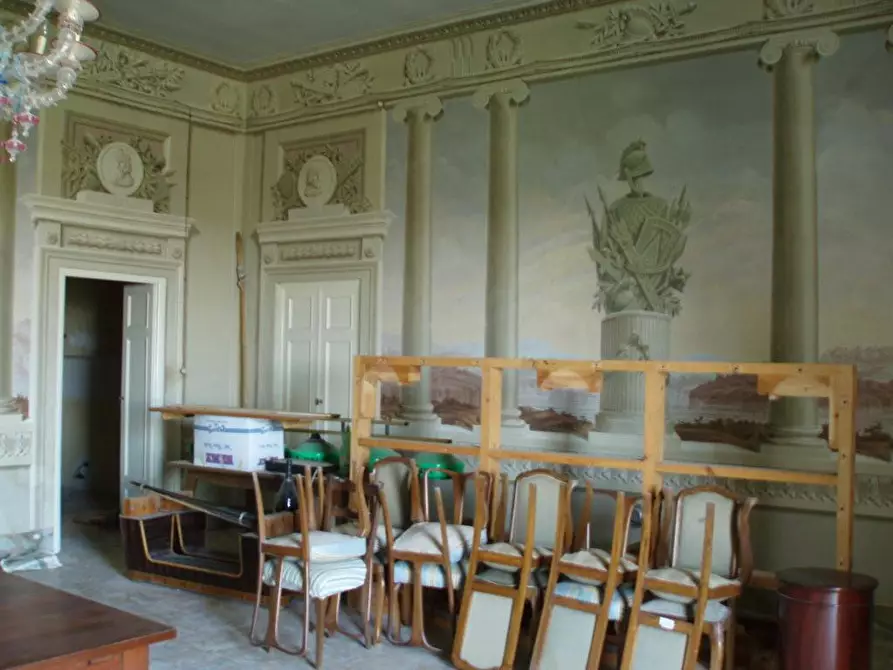 Immagine 22 di Villa in vendita  a Lucca