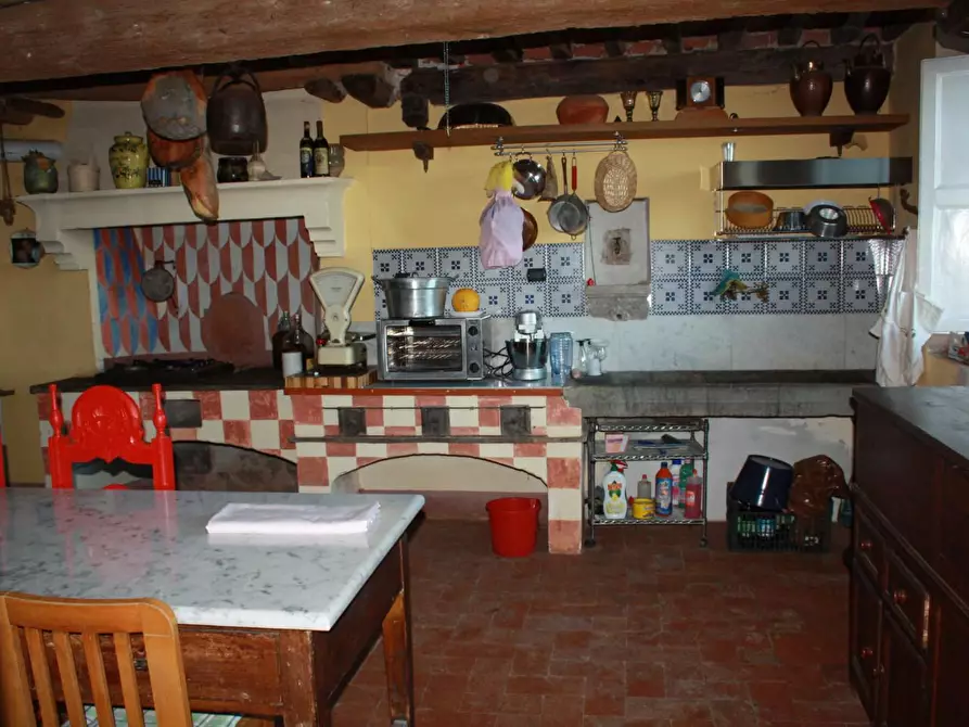 Immagine 16 di Villa in vendita  a Lucca