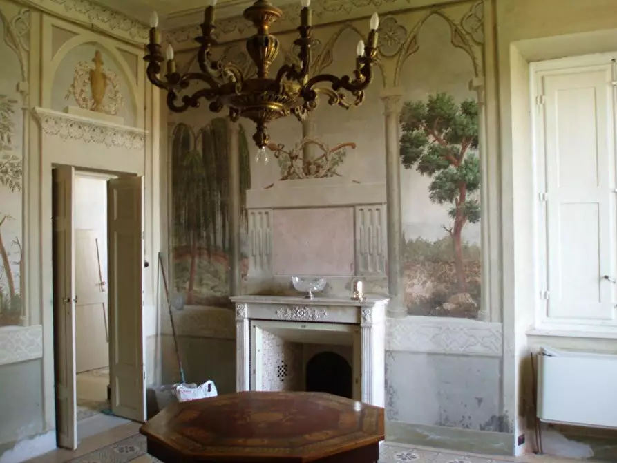 Immagine 20 di Villa in vendita  a Lucca