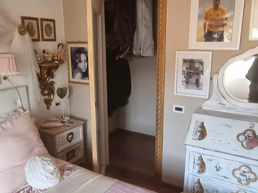 Immagine 15 di Appartamento in vendita  a Carrara