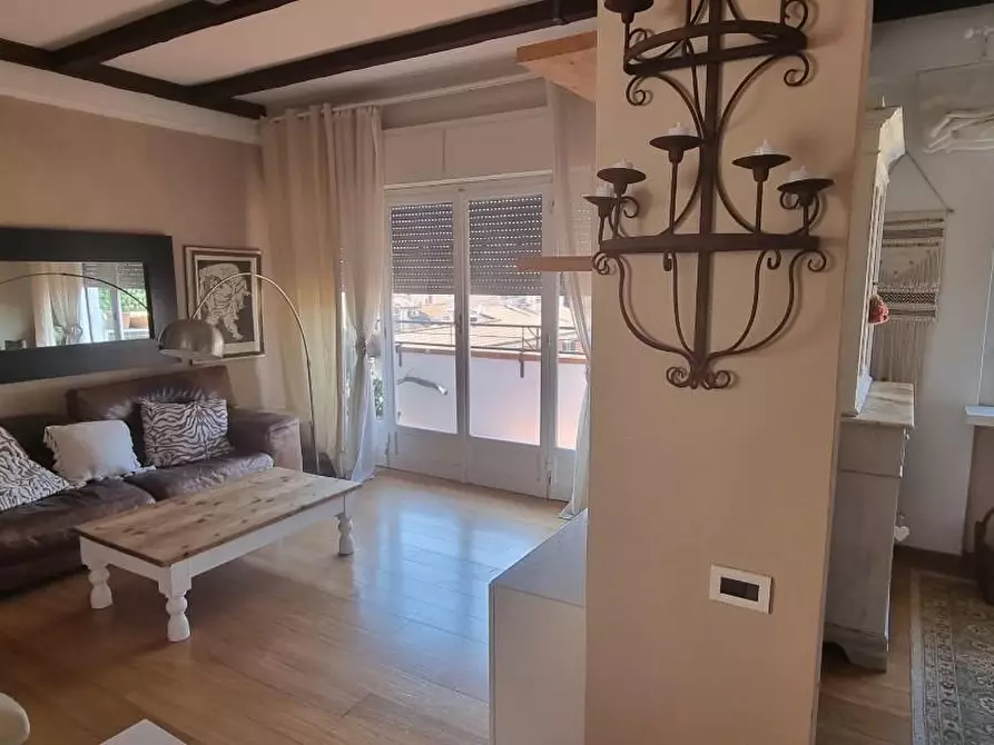 Immagine 5 di Appartamento in vendita  a Carrara