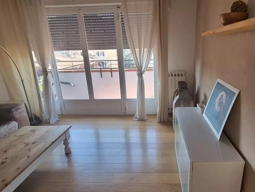 Immagine 6 di Appartamento in vendita  a Carrara