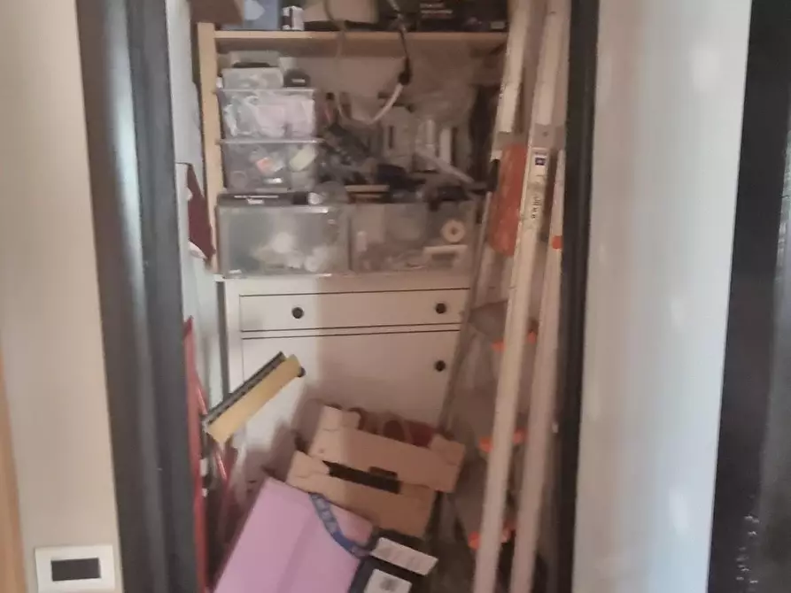 Immagine 17 di Appartamento in vendita  a Carrara