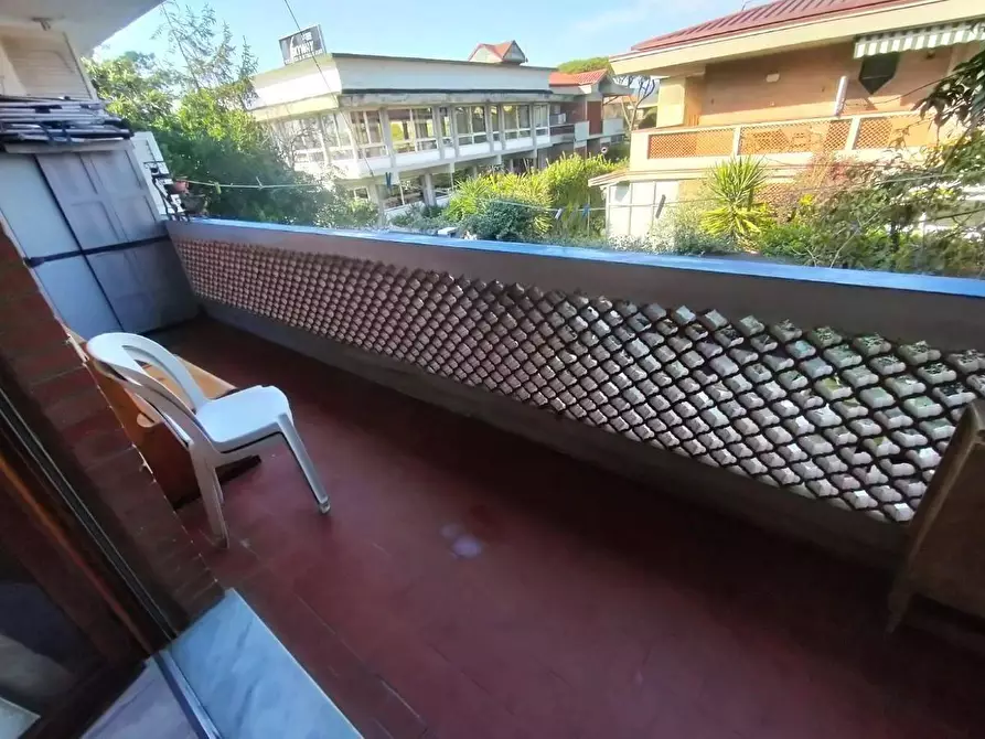 Immagine 4 di Appartamento in vendita  a Carrara