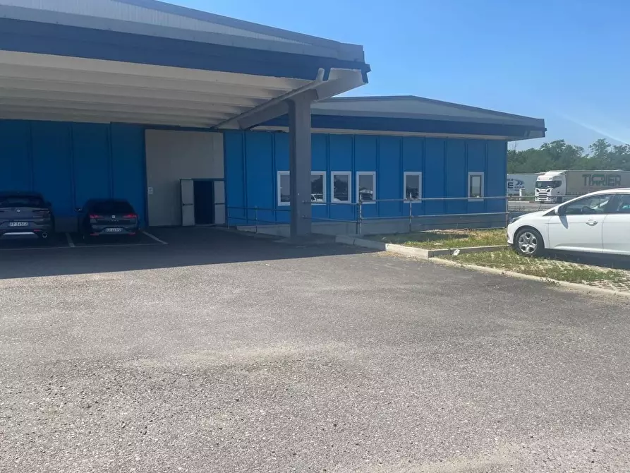 Immagine 39 di Capannone industriale in vendita  a Garbagna Novarese