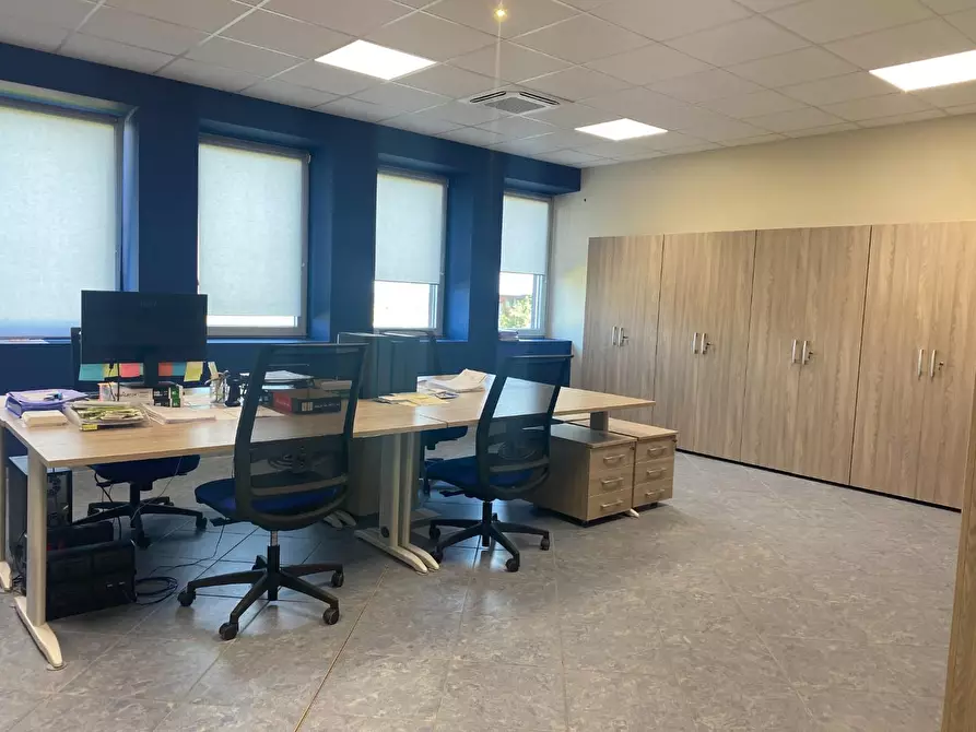 Immagine 17 di Capannone industriale in vendita  a Garbagna Novarese