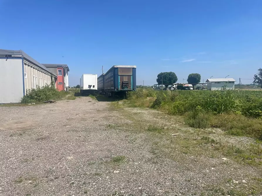 Immagine 32 di Capannone industriale in vendita  a Garbagna Novarese