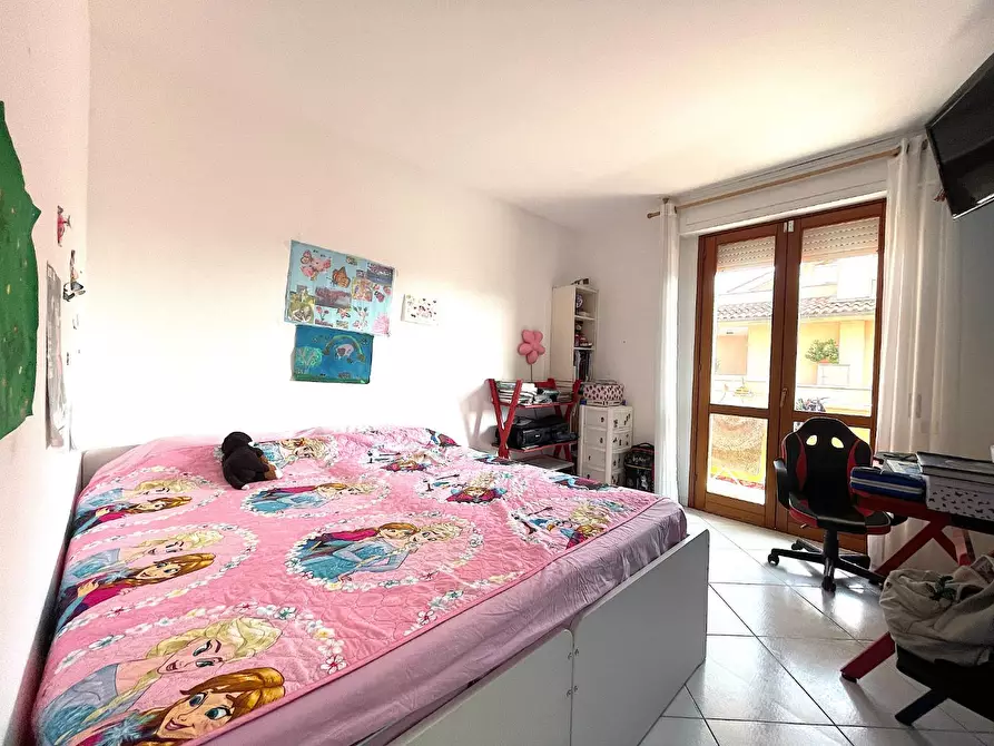 Immagine 11 di Appartamento in vendita  a Empoli