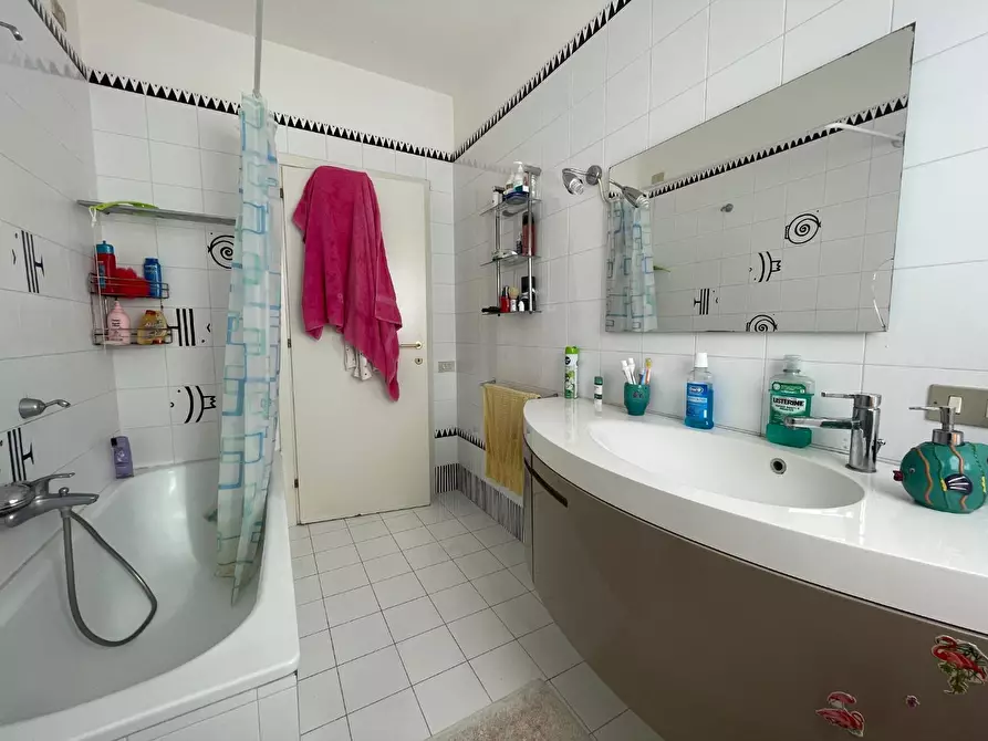 Immagine 14 di Appartamento in vendita  a Empoli