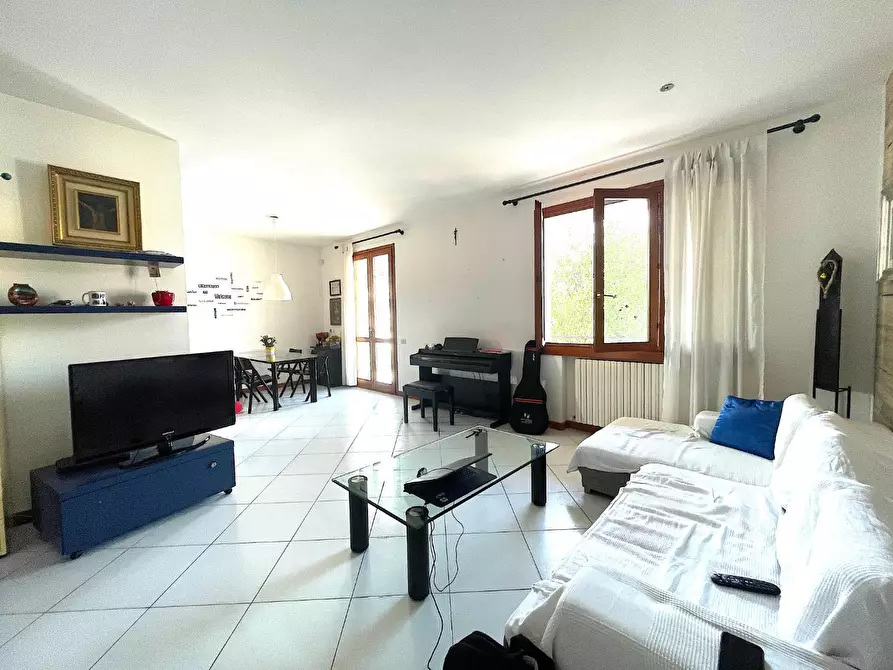 Immagine 3 di Appartamento in vendita  a Empoli