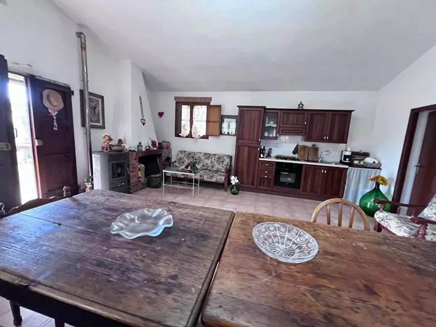 Immagine 6 di Magazzino in vendita  a Colle Di Val D'elsa