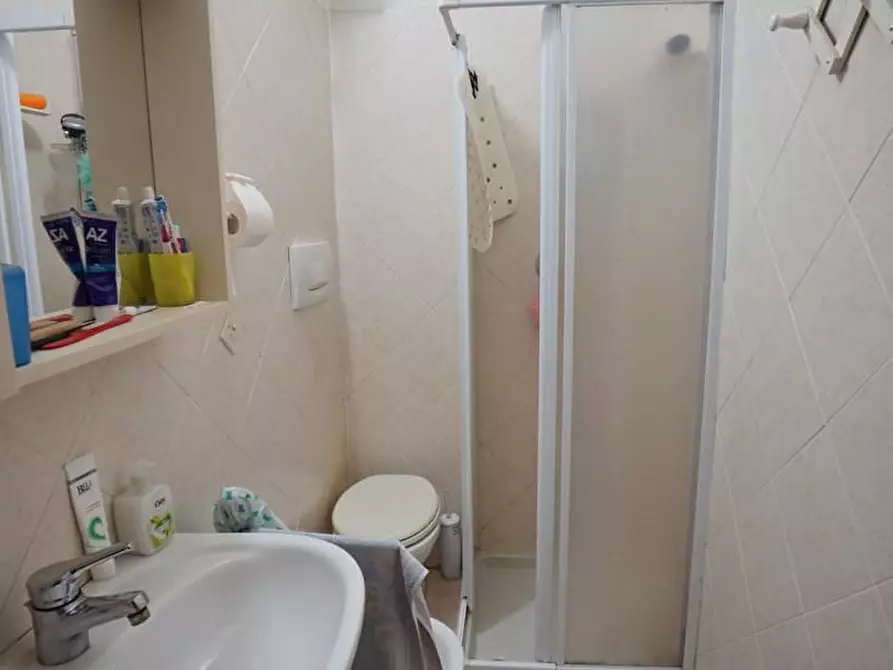 Immagine 14 di Appartamento in vendita  a Massa