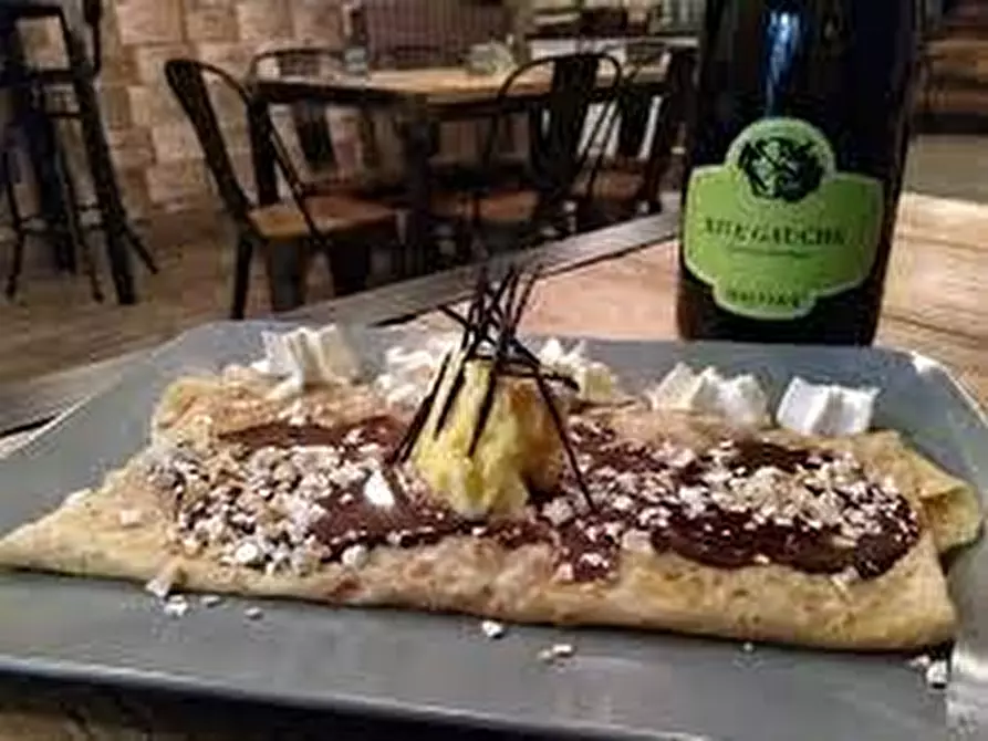 Immagine 9 di Attività commerciale in vendita  a Torino