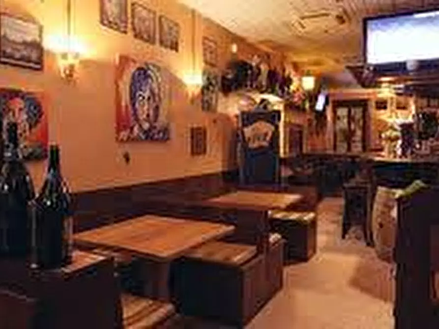 Immagine 3 di Attività commerciale in vendita  a Torino