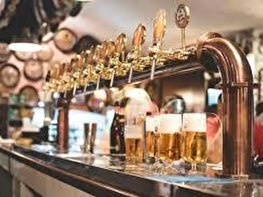 Immagine 6 di Attività commerciale in vendita  a Torino