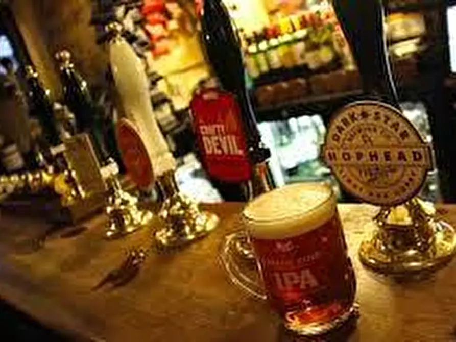 Immagine 7 di Attività commerciale in vendita  a Torino