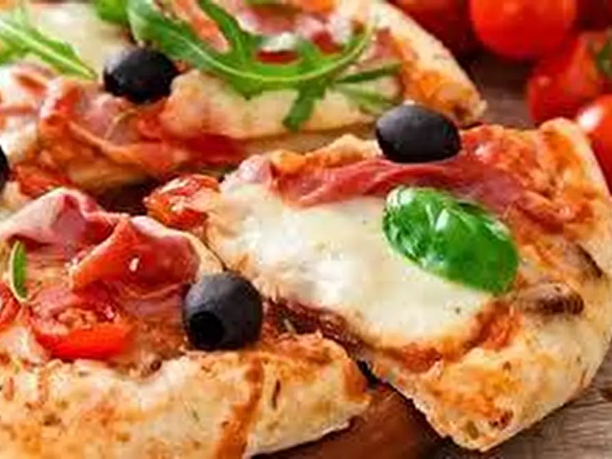 Immagine 8 di Attività commerciale in vendita  a Torino