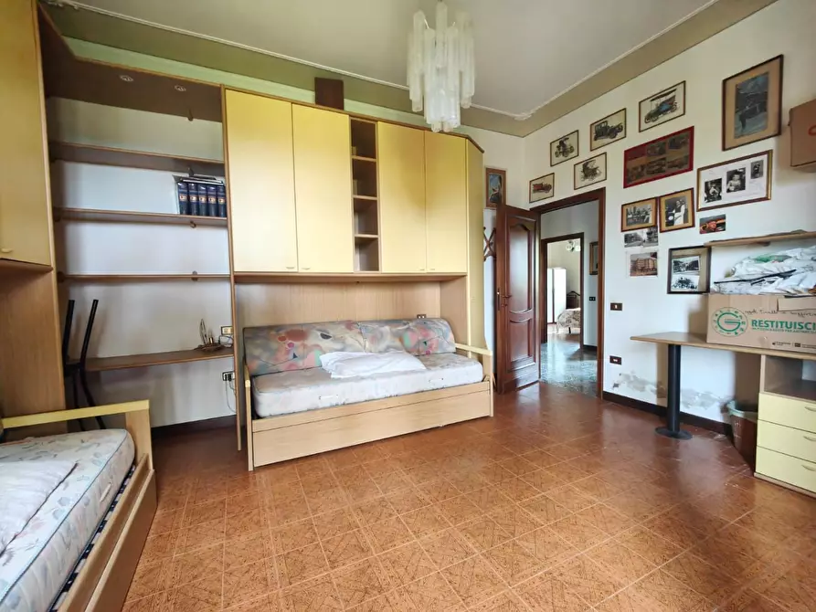 Immagine 18 di Villa in vendita  a Fucecchio