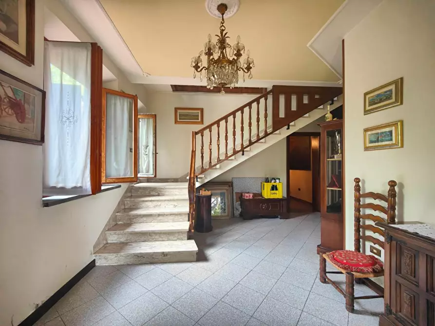 Immagine 31 di Villa in vendita  a Fucecchio