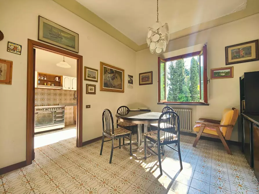 Immagine 27 di Villa in vendita  a Fucecchio