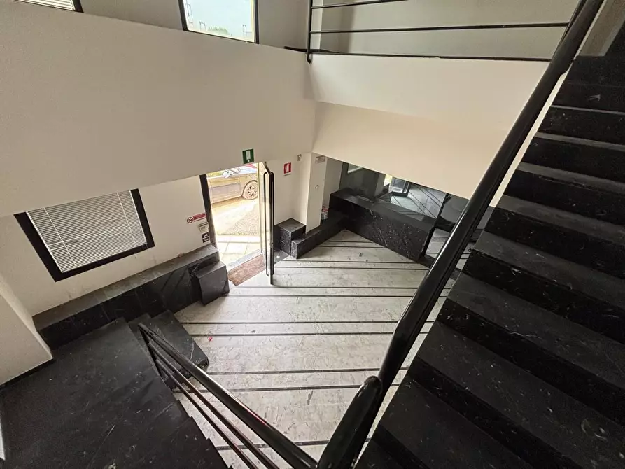 Immagine 13 di Attività artigianale in vendita  a Empoli