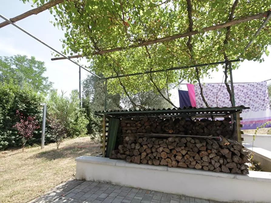 Immagine 15 di Villa in vendita  a Empoli