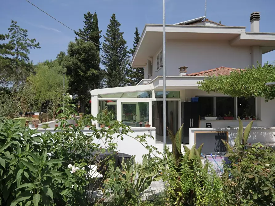 Immagine 11 di Villa in vendita  a Empoli