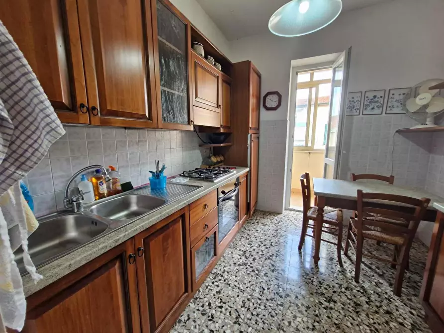 Immagine 11 di Appartamento in vendita  a Piombino