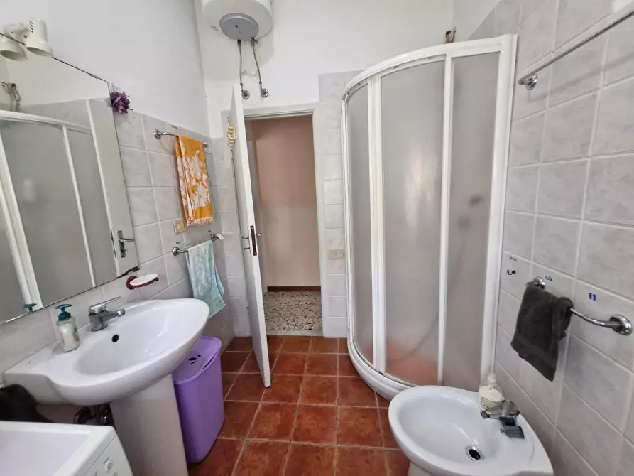 Immagine 20 di Appartamento in vendita  a Piombino