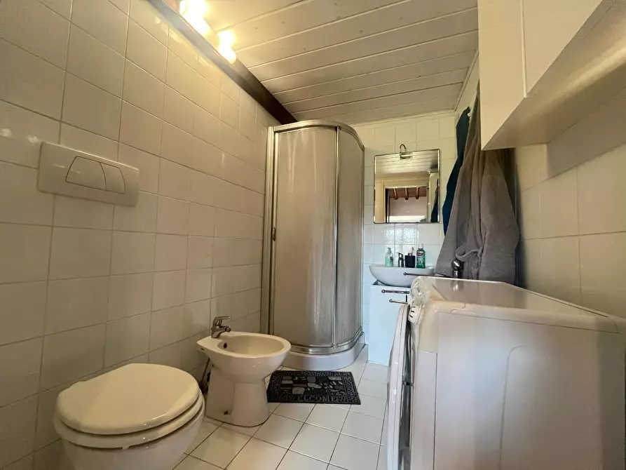 Immagine 9 di Appartamento in vendita  a San Giuliano Terme