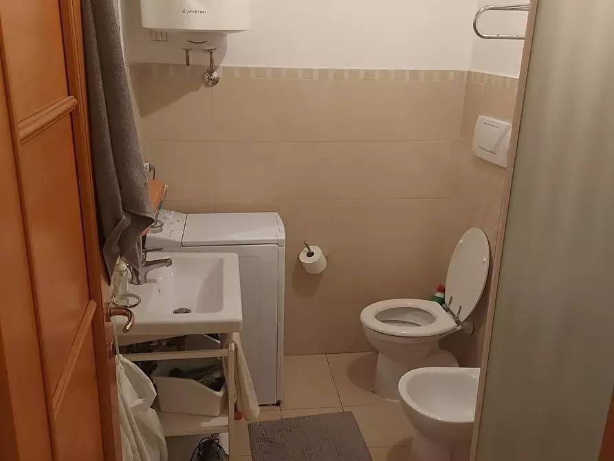 Immagine 7 di Appartamento in vendita  a Pisa