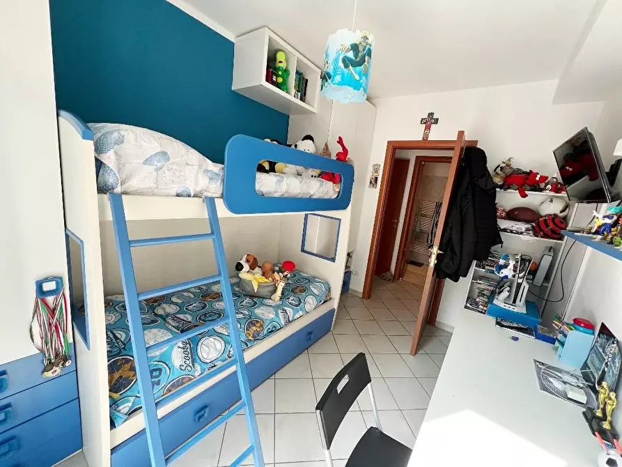 Immagine 16 di Appartamento in vendita  a La Spezia