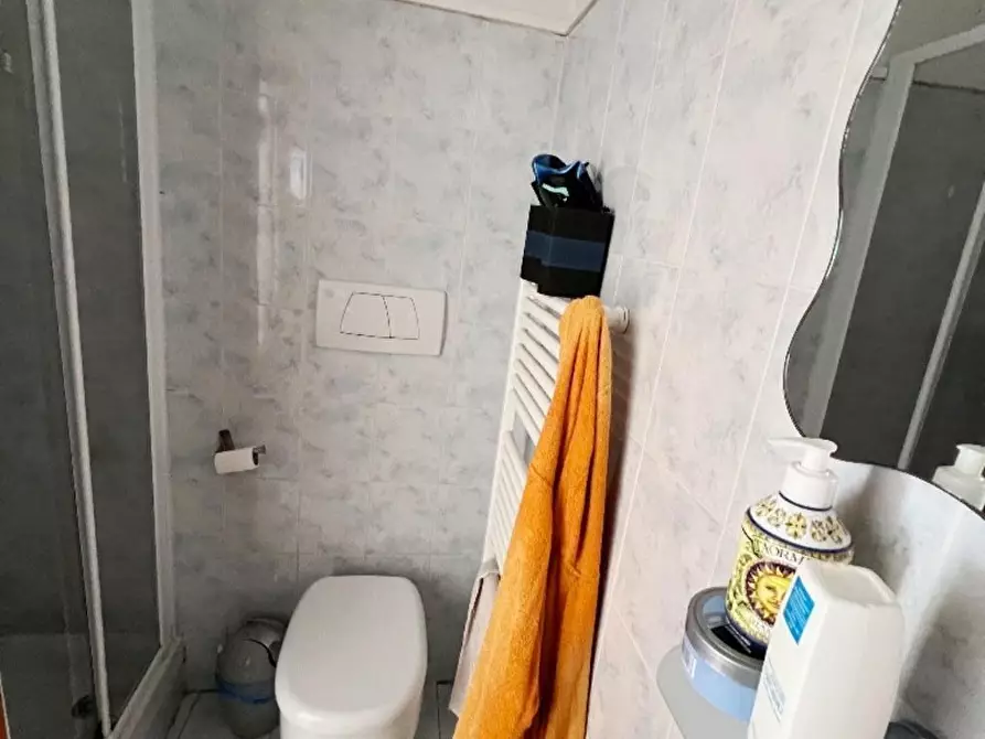 Immagine 12 di Appartamento in vendita  a La Spezia