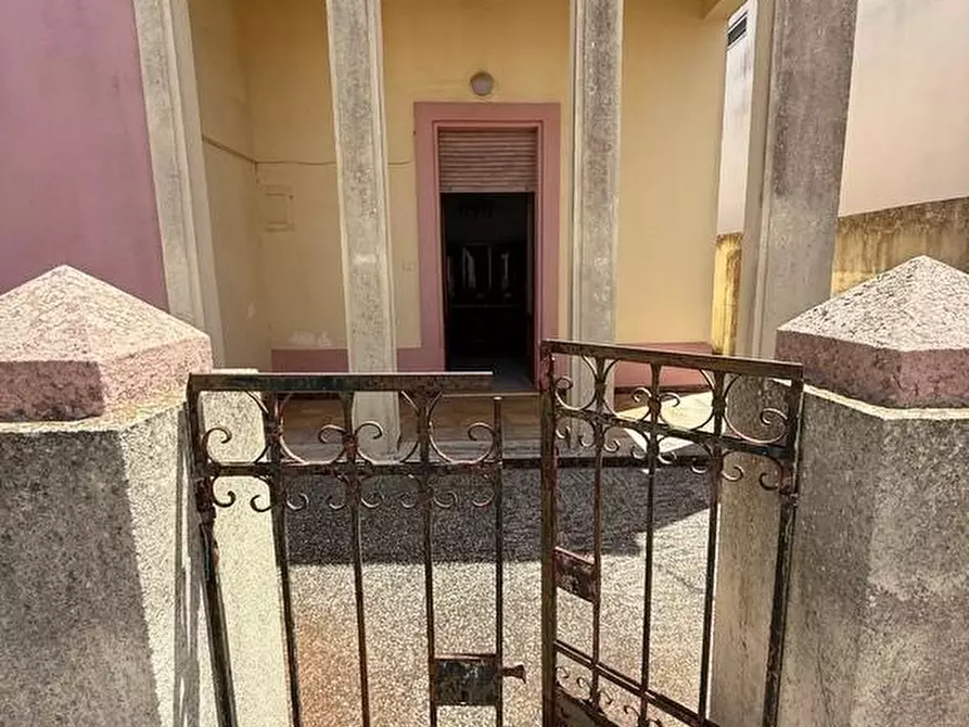 Immagine 35 di Casa indipendente in vendita  a Gagliano Del Capo