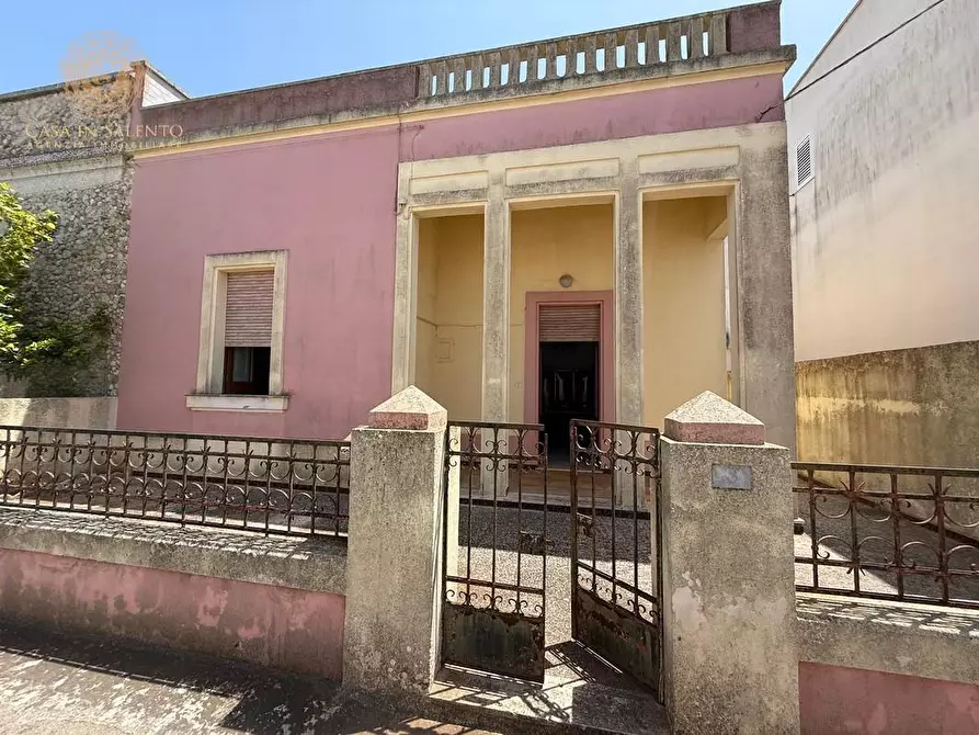 Immagine 23 di Casa indipendente in vendita  a Gagliano Del Capo