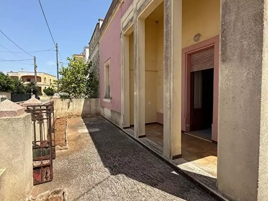 Immagine 34 di Casa indipendente in vendita  a Gagliano Del Capo