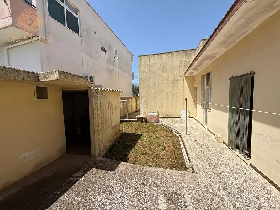 Immagine 14 di Casa indipendente in vendita  a Gagliano Del Capo