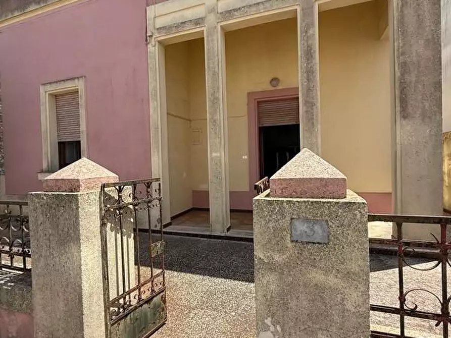 Immagine 3 di Casa indipendente in vendita  a Gagliano Del Capo