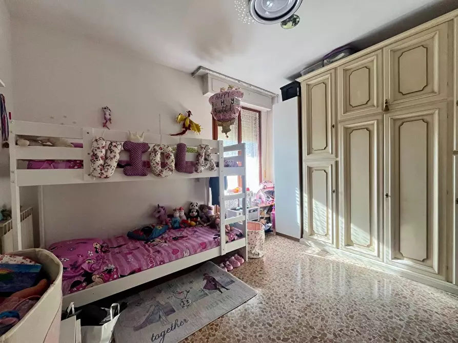 Immagine 9 di Appartamento in vendita  a Pisa