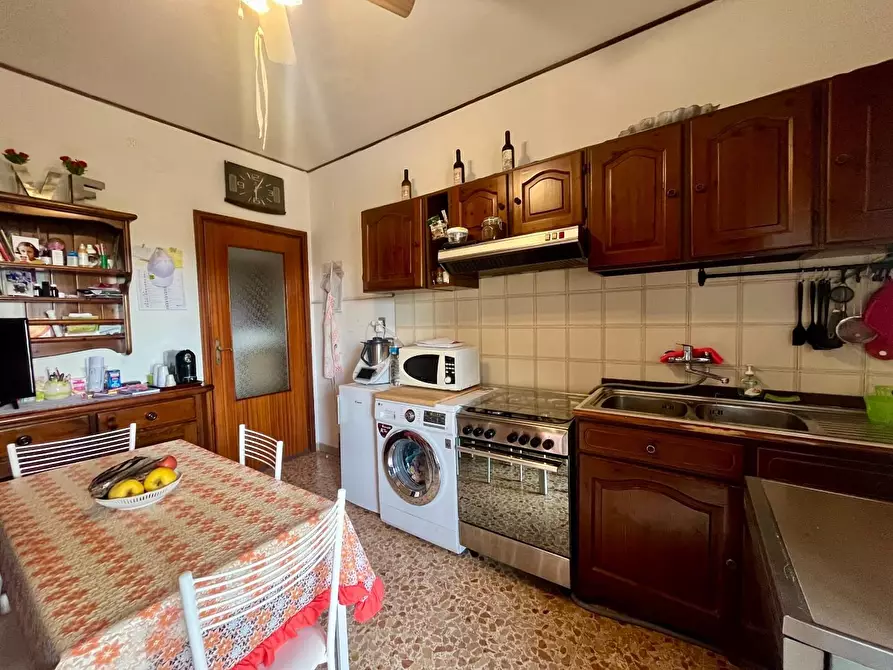 Immagine 5 di Appartamento in vendita  a Pisa