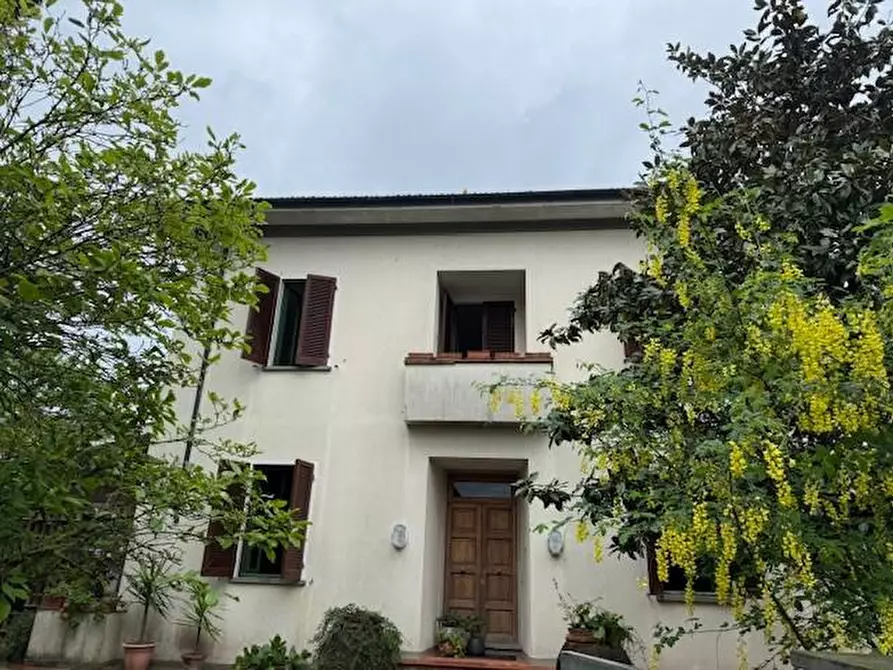 Immagine 34 di Villa in vendita  a Castelfranco Di Sotto