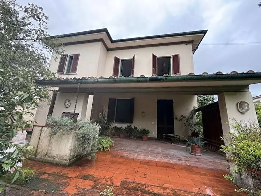 Immagine 32 di Villa in vendita  a Castelfranco Di Sotto