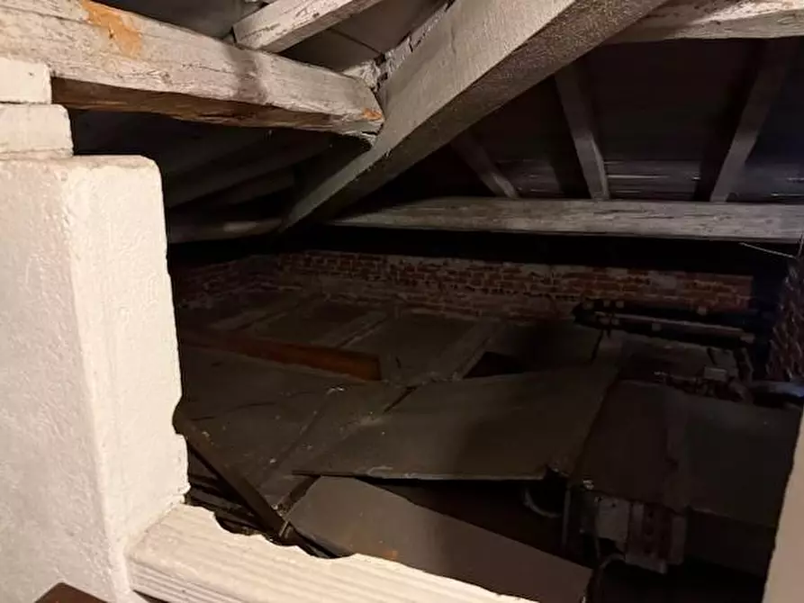 Immagine 4 di Villa in vendita  a Castelfranco Di Sotto