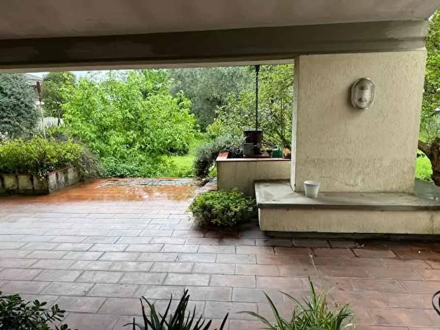 Immagine 22 di Villa in vendita  a Castelfranco Di Sotto