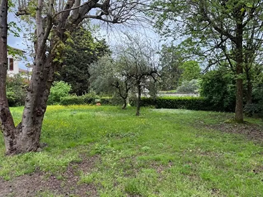 Immagine 30 di Villa in vendita  a Castelfranco Di Sotto