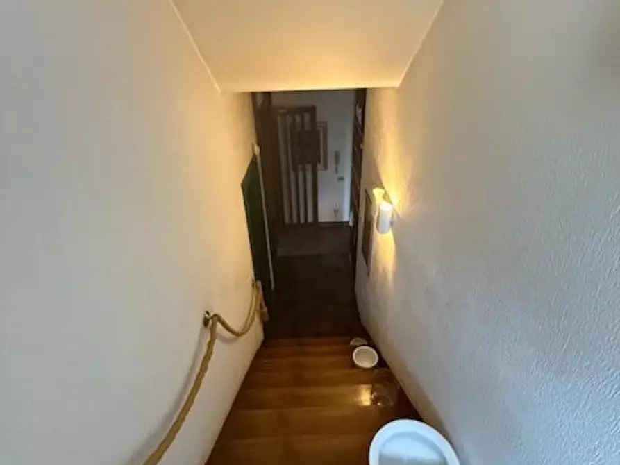 Immagine 14 di Villa in vendita  a Castelfranco Di Sotto