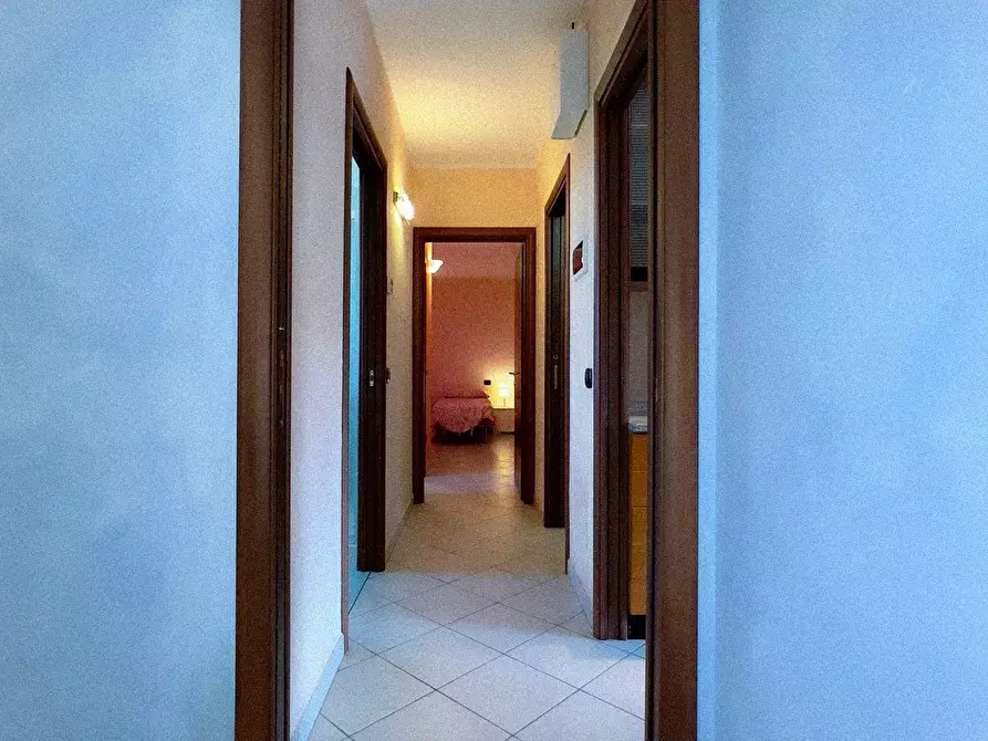 Immagine 3 di Appartamento in vendita  a Pietrasanta