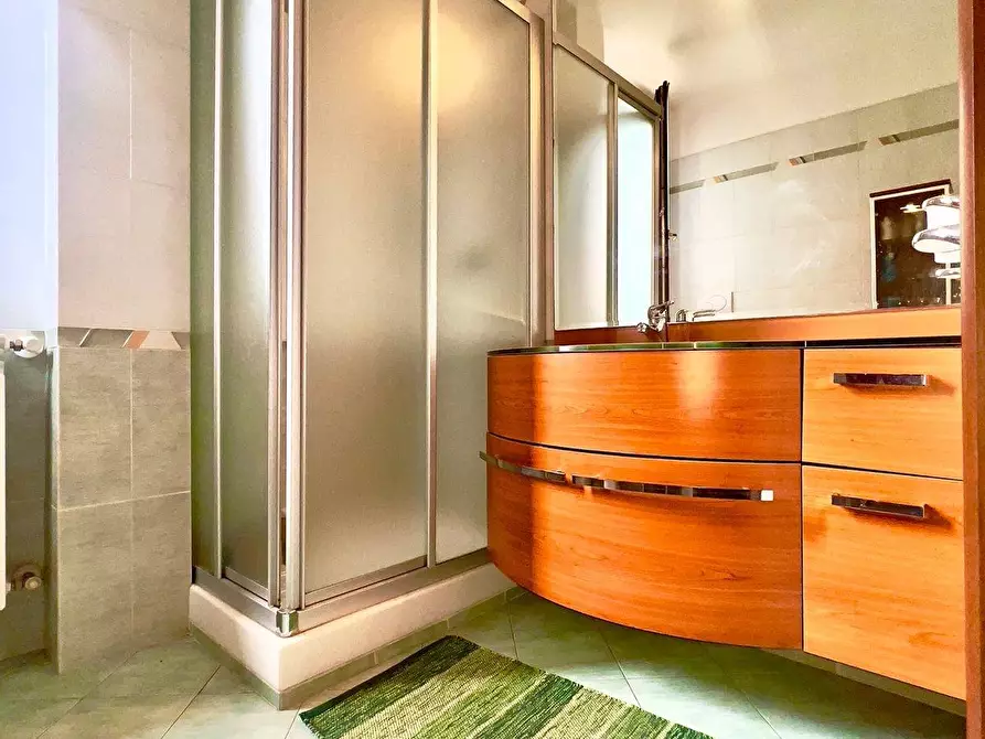 Immagine 24 di Appartamento in vendita  a Pietrasanta