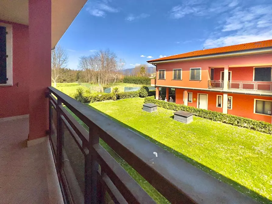 Immagine 6 di Appartamento in vendita  a Pietrasanta