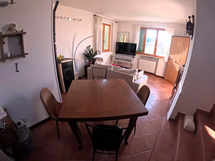 Immagine 4 di Appartamento in vendita  a Casole D'elsa